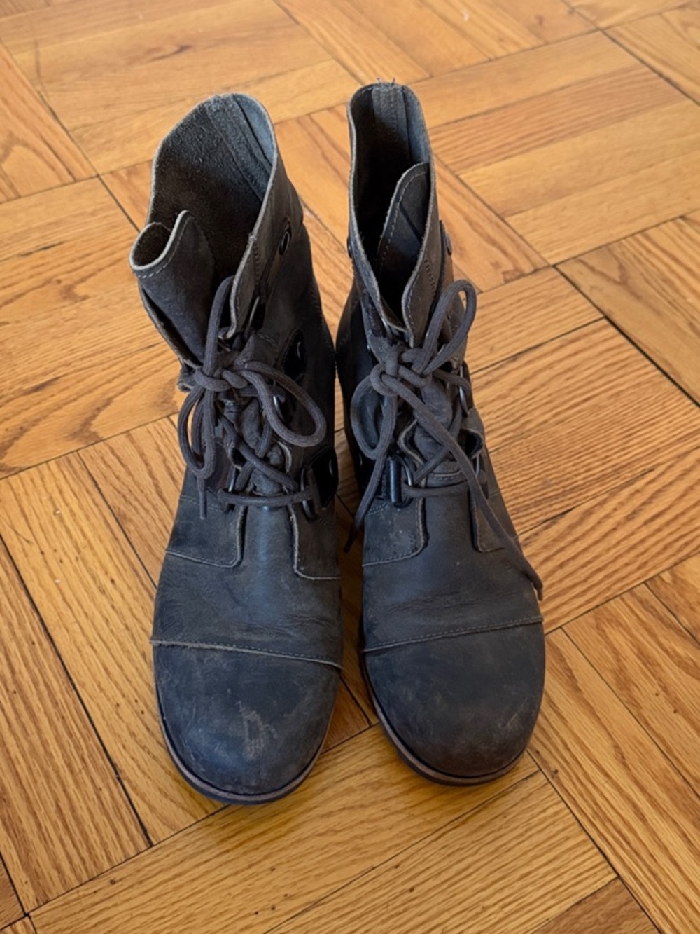 Sorel Brown Lace-Up Wedge Ankle Boots - Picture 5 of 11